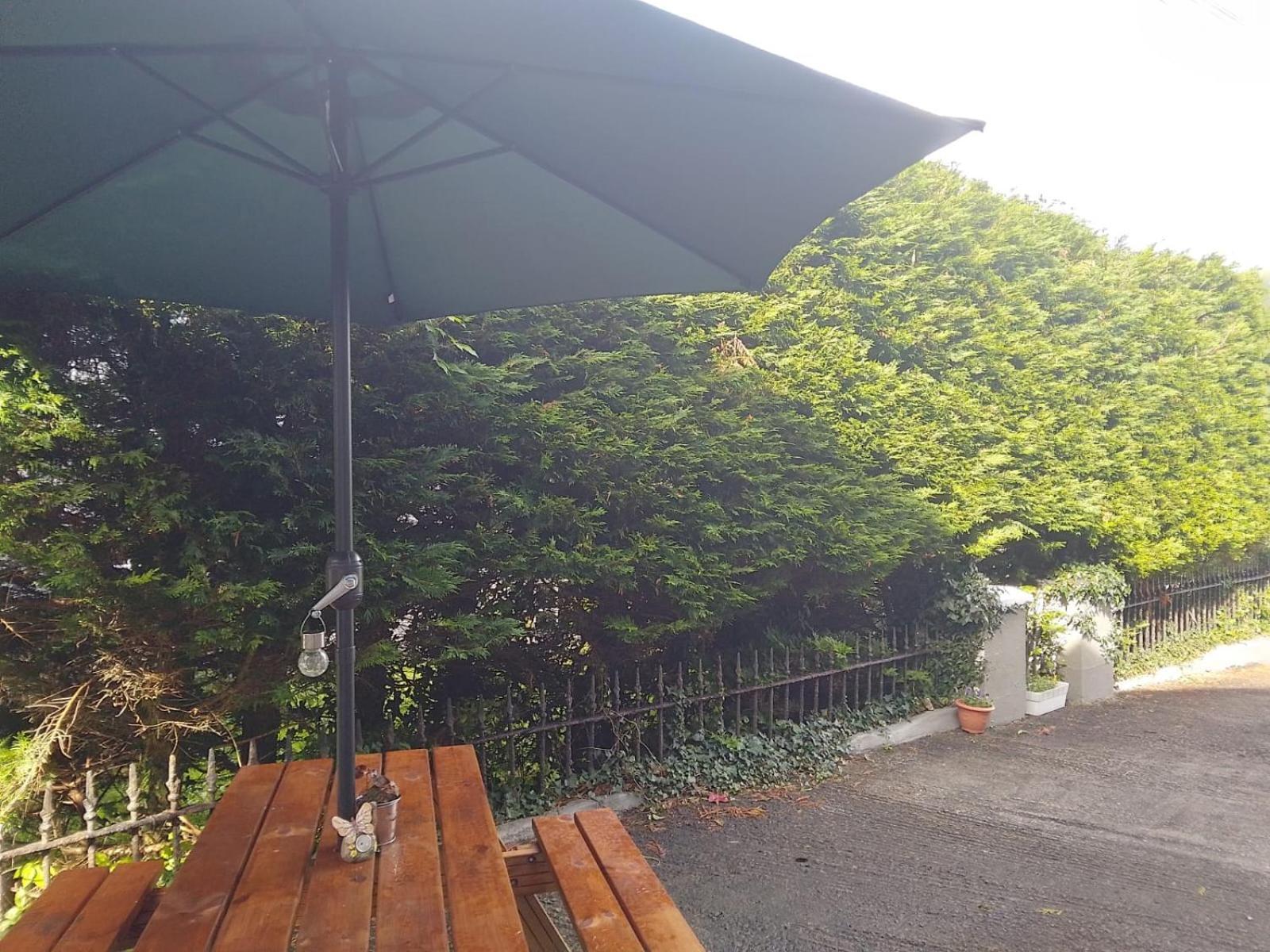 Moorings Greenway 뉴포트 외부 사진