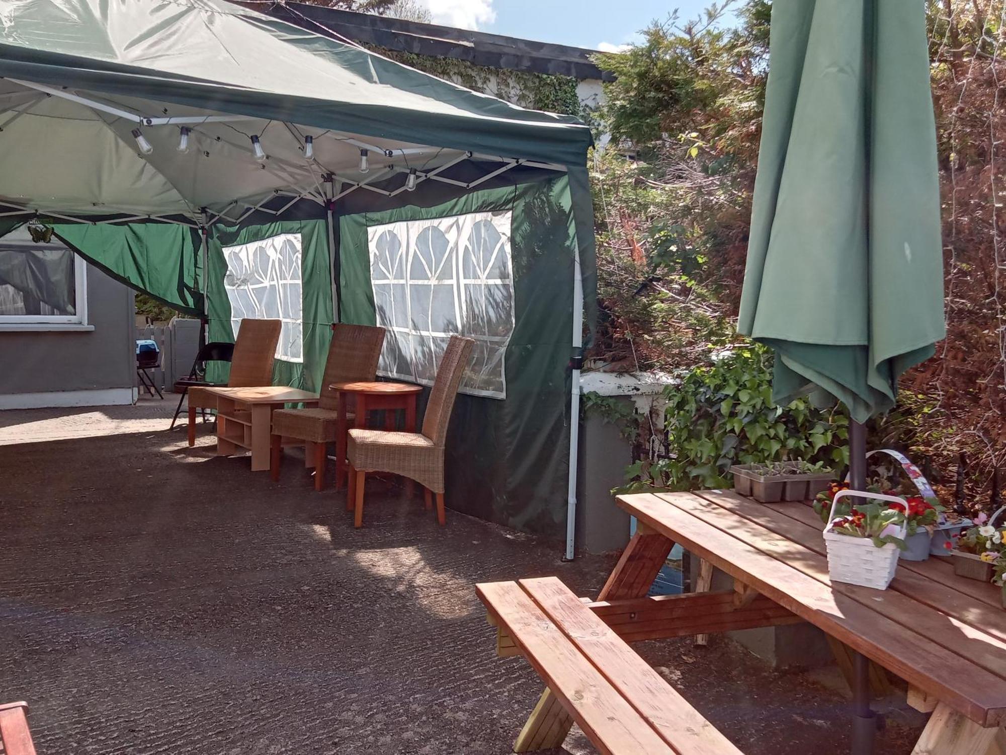 Moorings Greenway 뉴포트 외부 사진